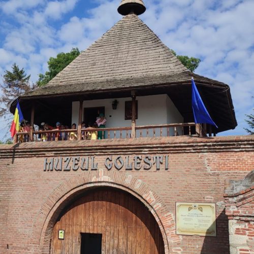 golesti1