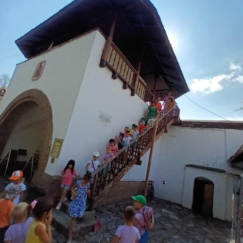 golesti4